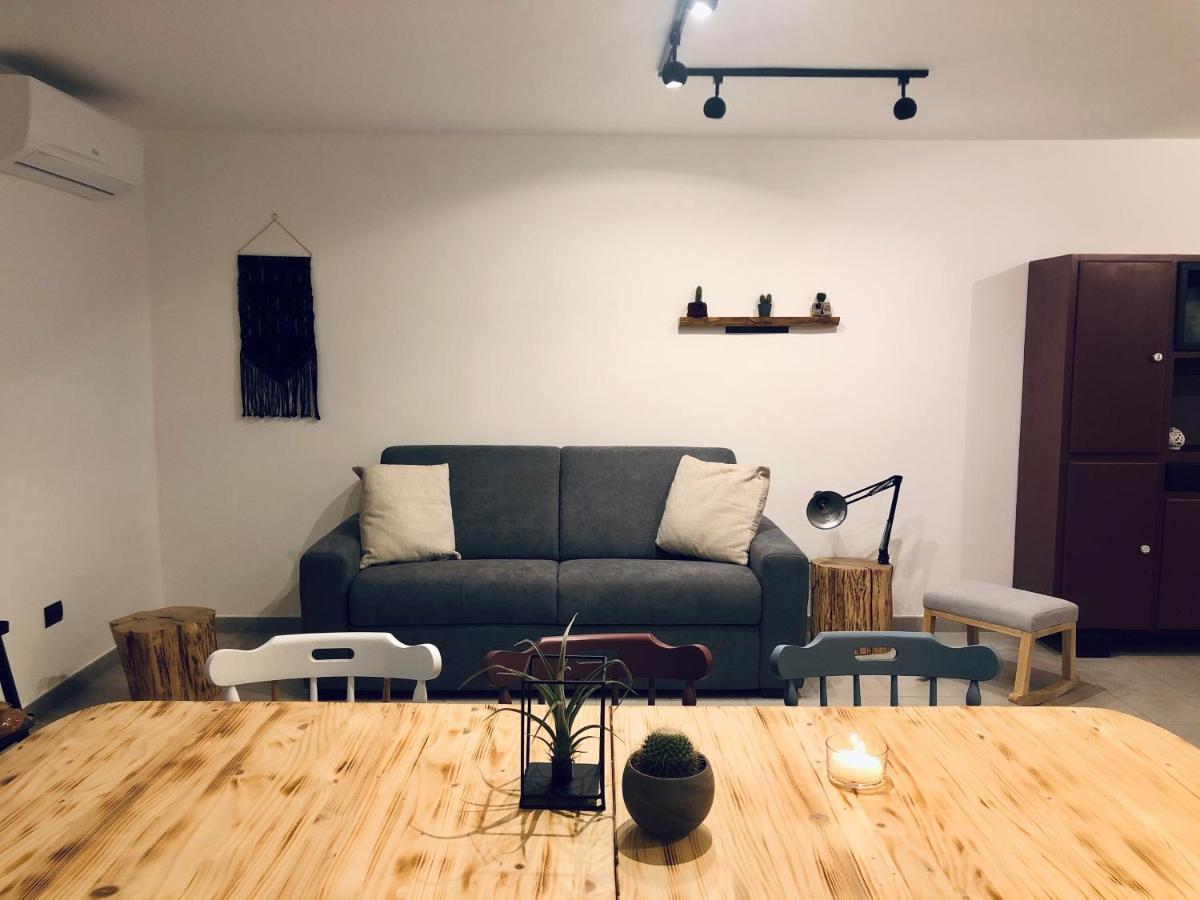 Menouno House Apartman Crispiano Kültér fotó