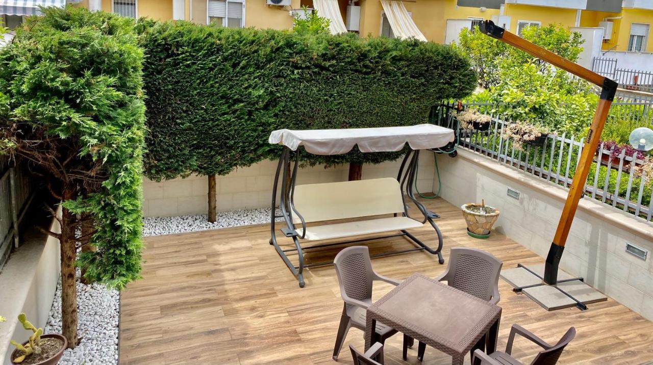 Menouno House Apartman Crispiano Kültér fotó