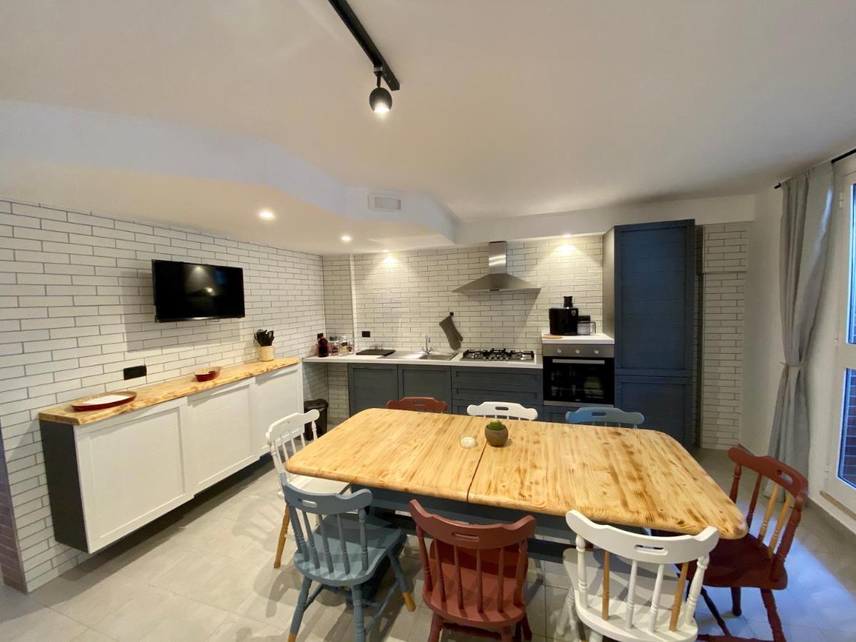 Menouno House Apartman Crispiano Kültér fotó