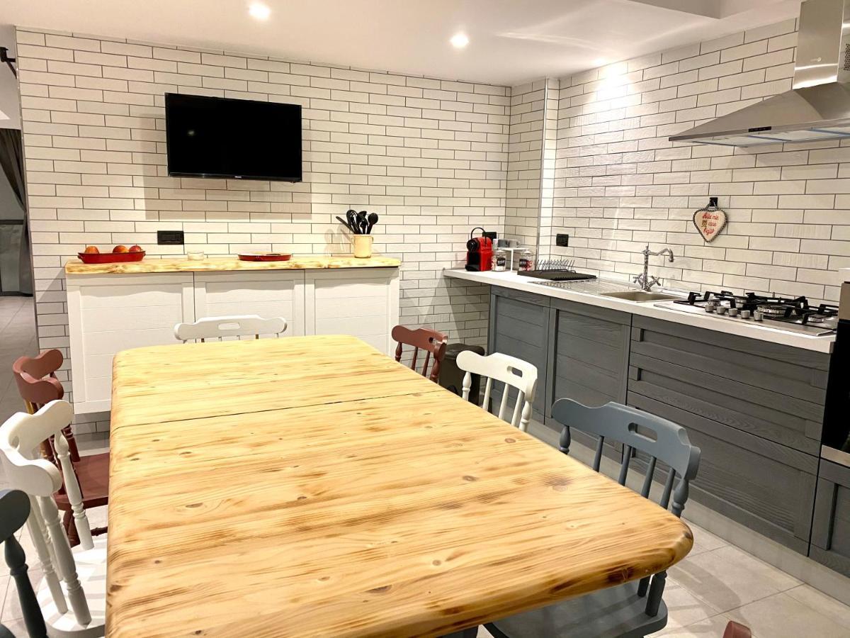 Menouno House Apartman Crispiano Kültér fotó