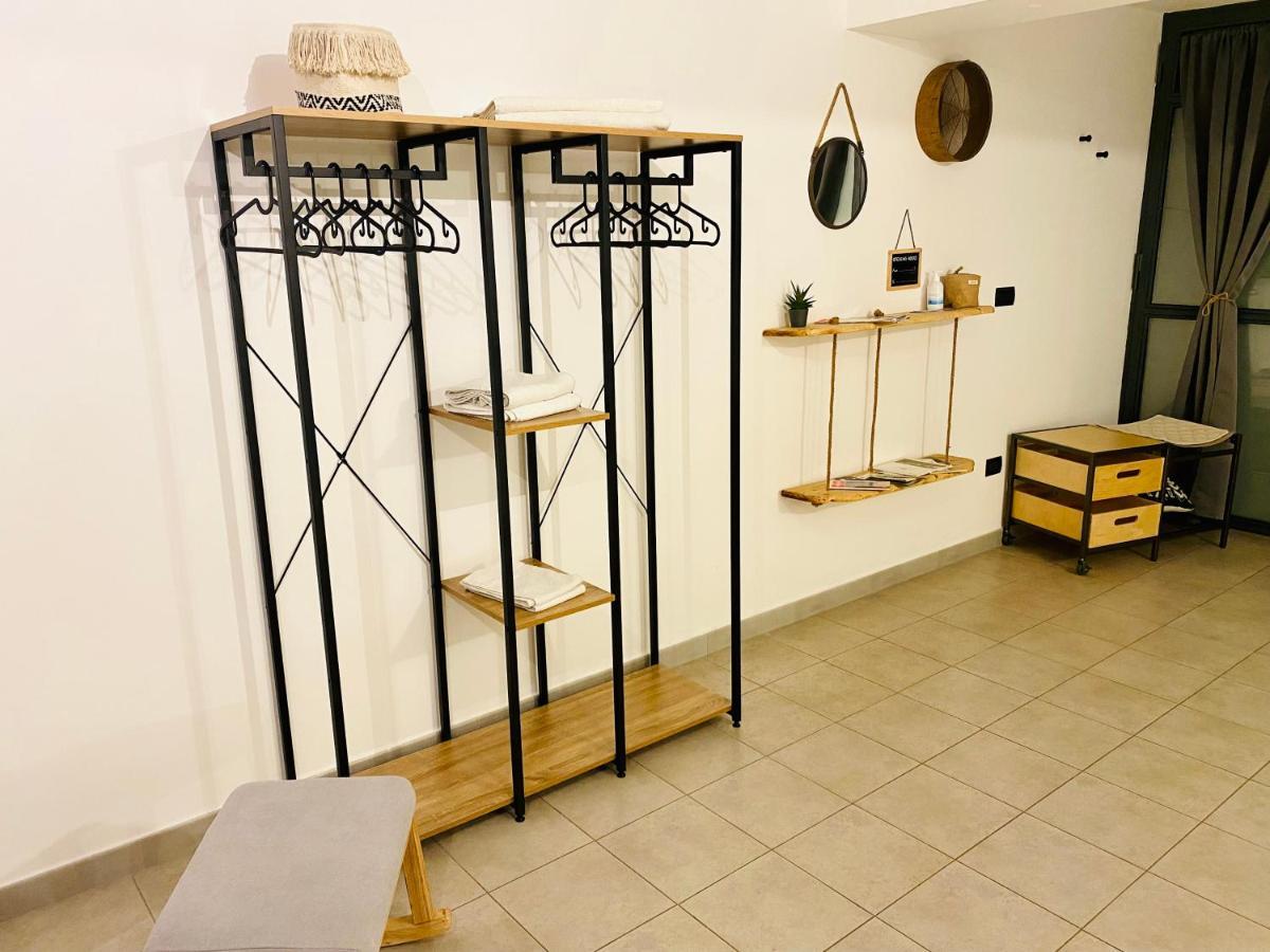 Menouno House Apartman Crispiano Kültér fotó